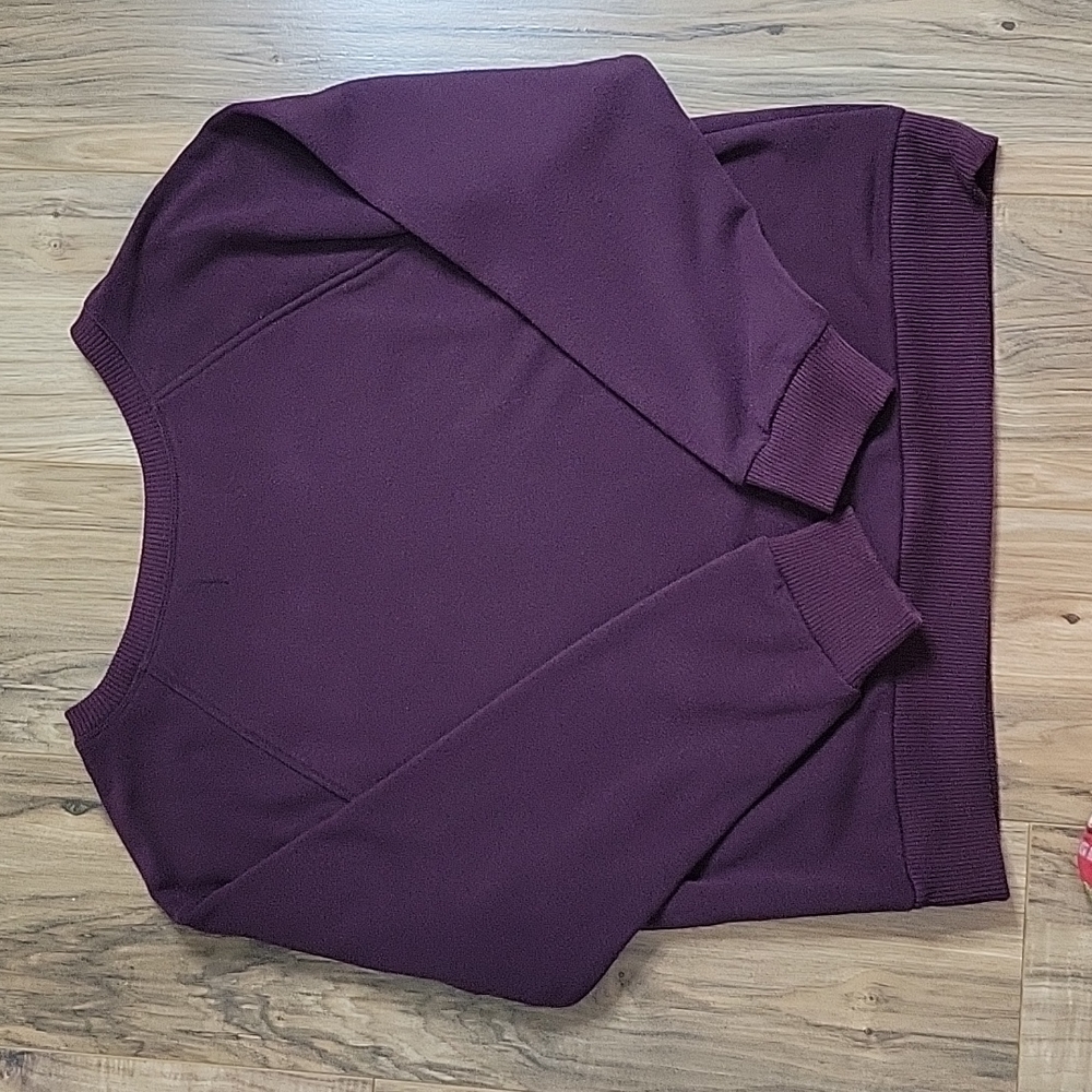 Victoria Secret Pull Over Maroon Sweatshirt - Picture 11 of 11